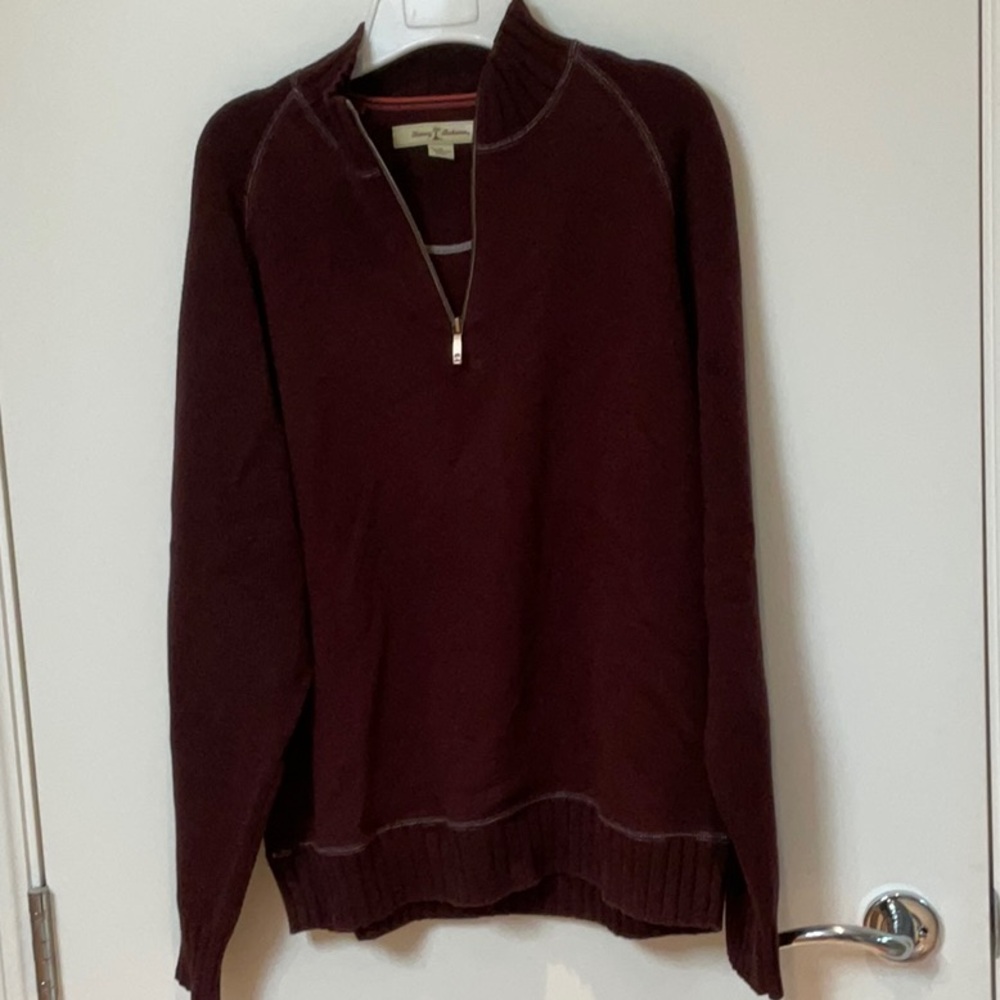 Tommy Bahama maroon sweater size medium